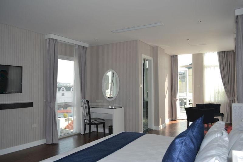 Hanoi Victor Gallery Hotel & Spa Екстериор снимка